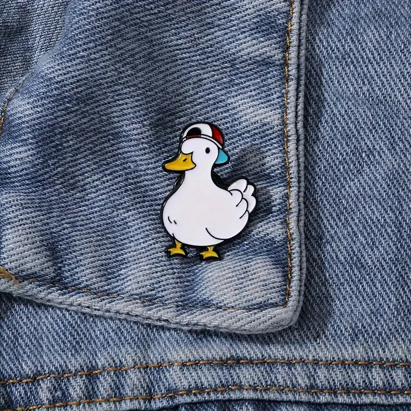 Dancing Duck with Hat – Zinc Alloy Enamel Pin