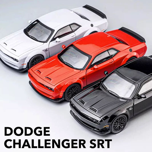 Dodge Challenger SRT Hellcat 1:32 Scale Diecast Model Car