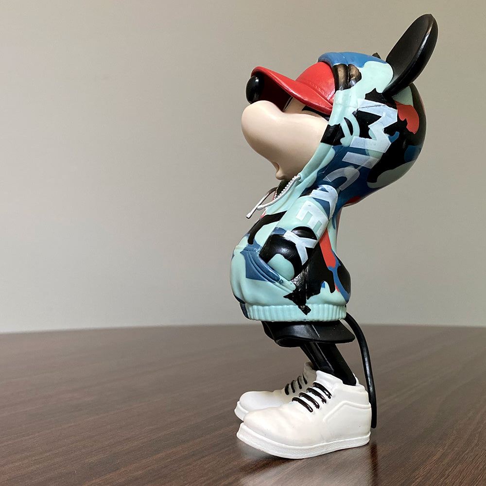 Disney: Mickey Mouse & Friends - Sweatshirt Mickey - Toy Figure (No Box)